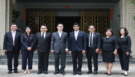 ศูนย์คุณธรรม เข้าพบผู้แทนเอกอัครราชทูต เพื่อร่วมแลกเปลี่ยนแนวคิดการขับเคลื่อนคุณธรรมและการพัฒนาสังคมคุณธรรม