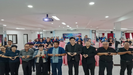 ศูนย์คุณธรรม ร่วมติดตามเสริมพลังและพัฒนาศักยภาพ “แหล่งเรียนรู้ครอบครัวพลังบวก” จังหวัดแพร่ มุ่งสร้างเครือข่ายครอบครัวพลังบวกสู่ความยั่งยืน