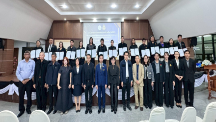 ศูนย์คุณธรรมหนุนเสริมเครือข่ายโรงเรียนคุณธรรมโครงการกองทุนการศึกษา พัฒนาครูสู่ “ครูโค้ช” ยกระดับมาตรฐานโรงเรียนคุณธรรมอย่างยั่งยืน