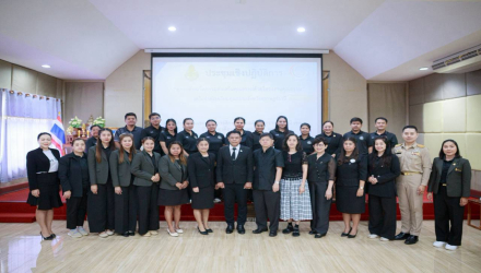 ศูนย์คุณธรรมหนุน สพป.สุราษฎร์ธานี เขต 1 เดินหน้าพัฒนาครูแกนนำสู่การสร้างผู้เรียนยุคใหม่ยกระดับนวัตกรรมส่งเสริมคุณธรรม 
