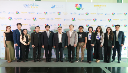 “หมอเดว” ร่วมแถลงข่าวเปิดตัวซีรีส์ “คลินิก FIX ใจ” ชวน “ฟังเสียงหัวใจไปด้วยกัน”