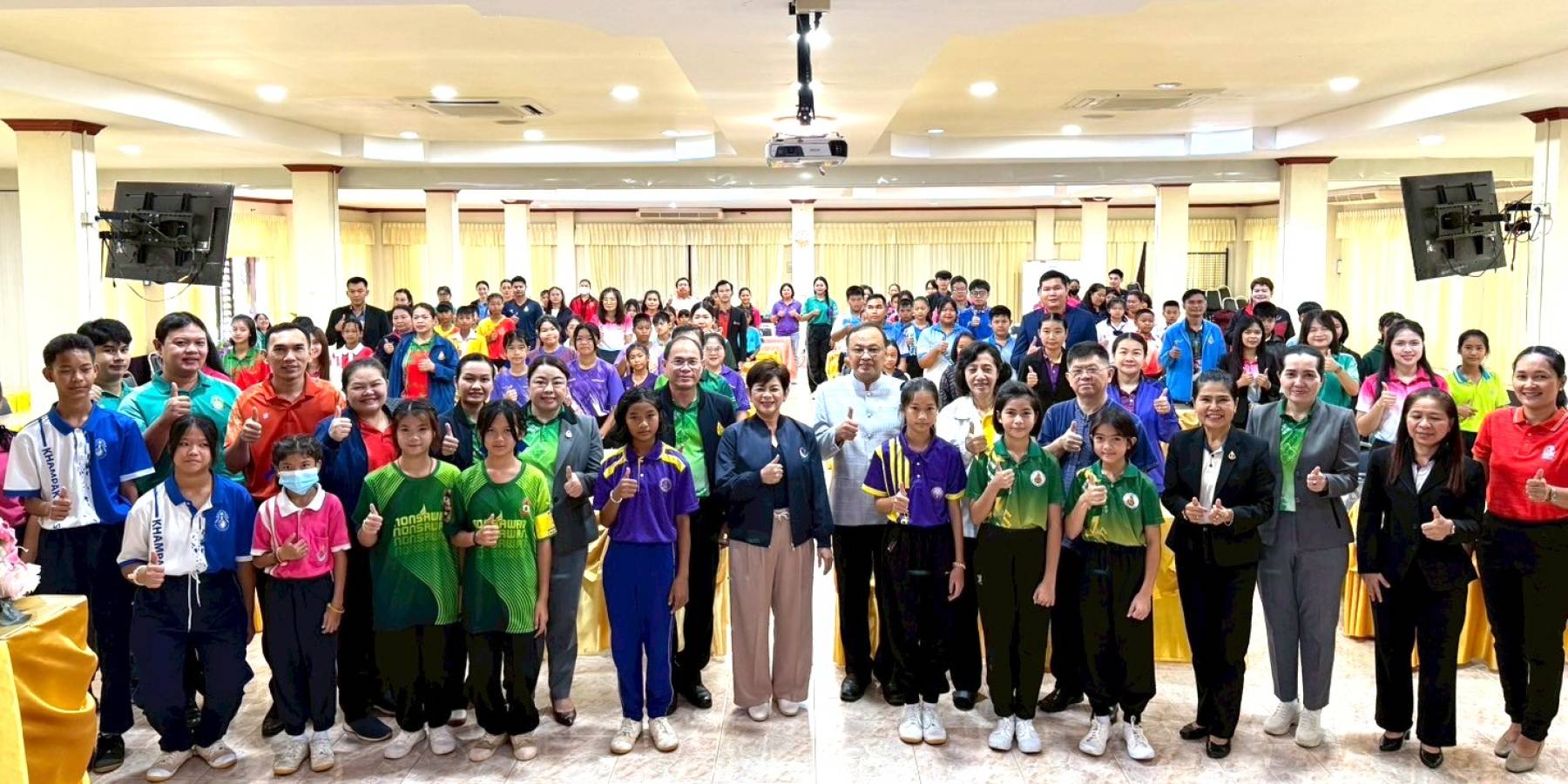 ศูนย์คุณธรรมหนุนโรงเรียนเครือข่ายจังหวัดหนองคายจัดทำนวัตกรรมส่งเสริมคุณธรรม