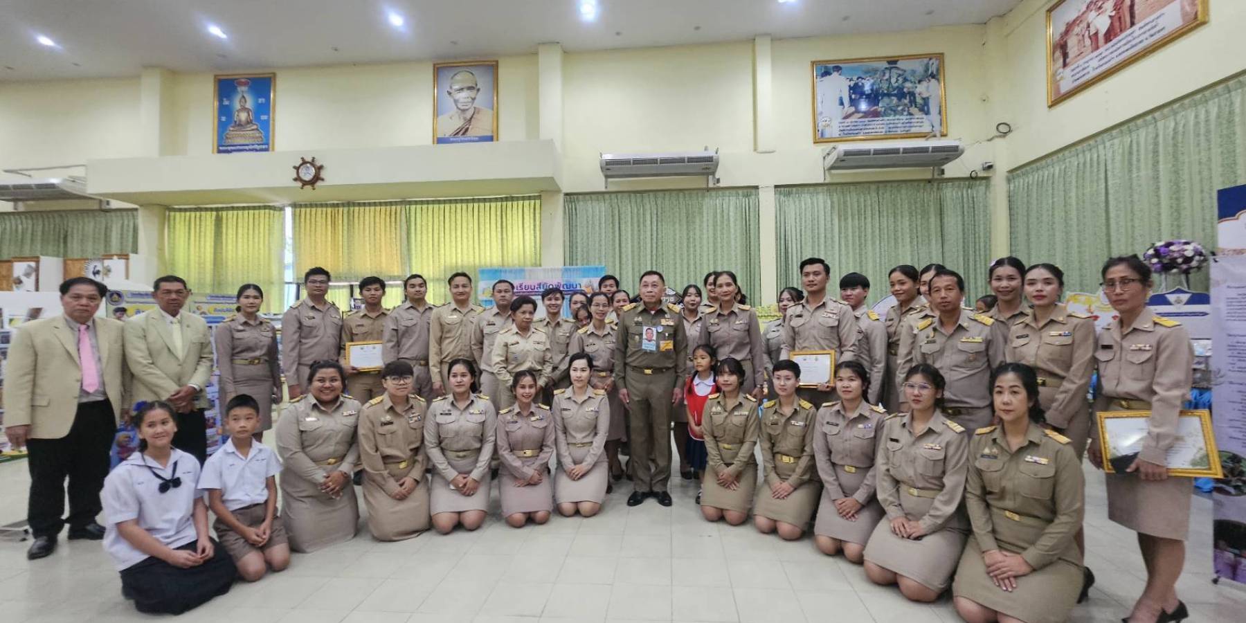 ศูนย์คุณธรรม  จับมือเครือข่ายโรงเรียนกองทุนฯ ภาคกลาง จัดเวที “โชว์ แชร์ เชื่อม เชิดชูคุณธรรมโรงเรียนมาตรฐานคุณธรรม 