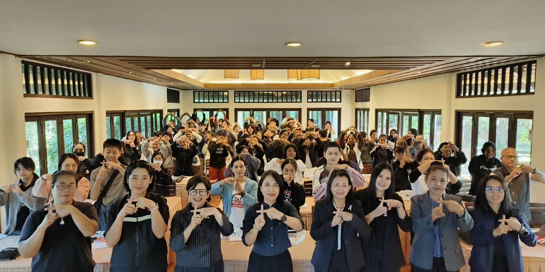 ศูนย์คุณธรรม ร่วมกับ พมจ.ราชบุรี จัดค่าย “ครอบครัวพลังบวกระดับจังหวัด” เสริมศักยภาพกลไกครอบครัวสู่ความเข้มแข็ง