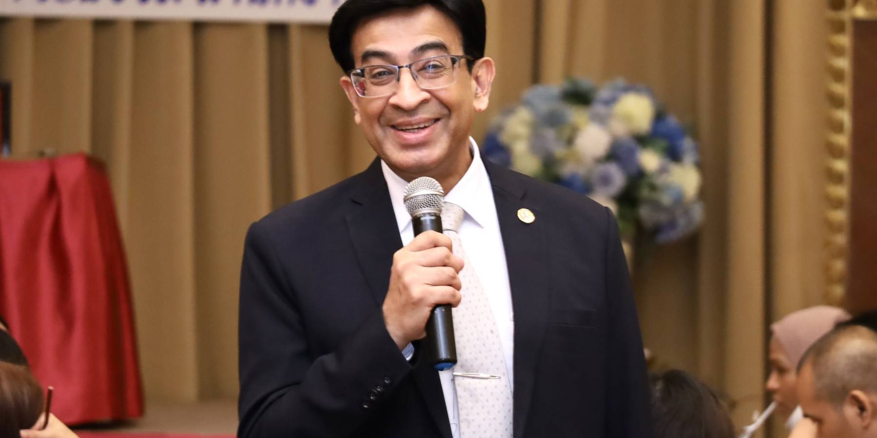 หมอเดว บรรยายพิเศษ ดัชนีวัดคุณธรรม เสริมสร้างคุณธรรมจริยธรรมข้าราชการกรุงเทพมหานคร